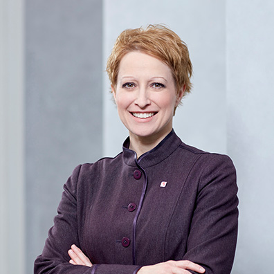 Dr. Judit Havasi (Porträt, © Ian Ehm) Dr. Judit Havasi (Porträt, © Ian Ehm)