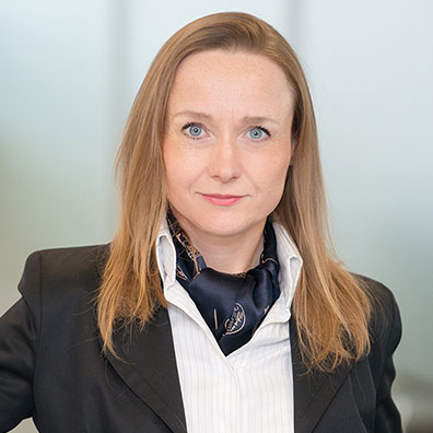 Justyna Śledziewska, Leiterin des Kompetenzteams Fraud Management (Porträt, © Rytis Seskaitis) Justyna Śledziewska, Leiterin des Kompetenzteams Fraud Management (Porträt, © Rytis Seskaitis)